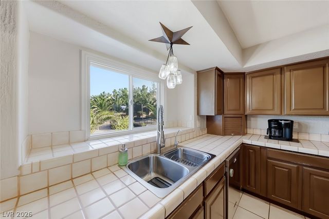 9950 Rancho Destino Road, Las Vegas, NV 89183