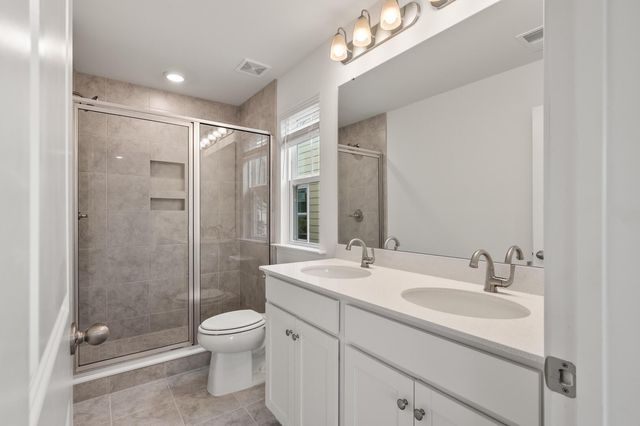 1929 Orangeburg Street, North Charleston, SC 29405