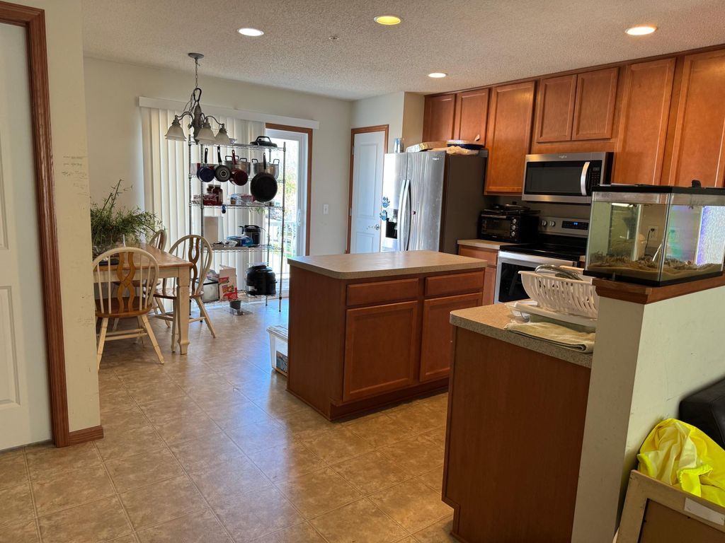 932 Ledgestone Drive, Mahtomedi, MN 55115 — photo 3
