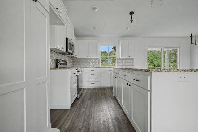 808 PR 3168, Gilmer, TX 75645