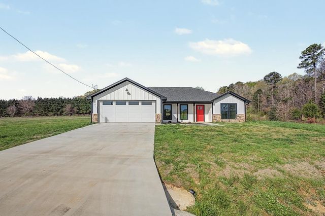 808 PR 3168, Gilmer, TX 75645