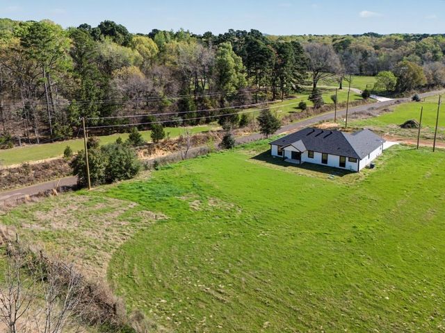 808 PR 3168, Gilmer, TX 75645