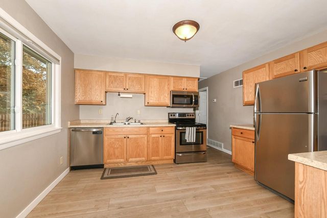 26314 Fries LANE, Waterford, WI 53185