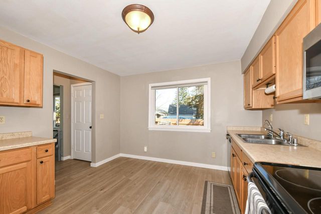 26314 Fries LANE, Waterford, WI 53185