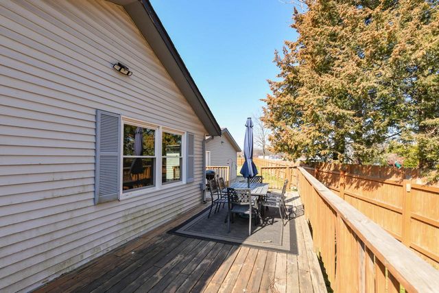 26314 Fries LANE, Waterford, WI 53185