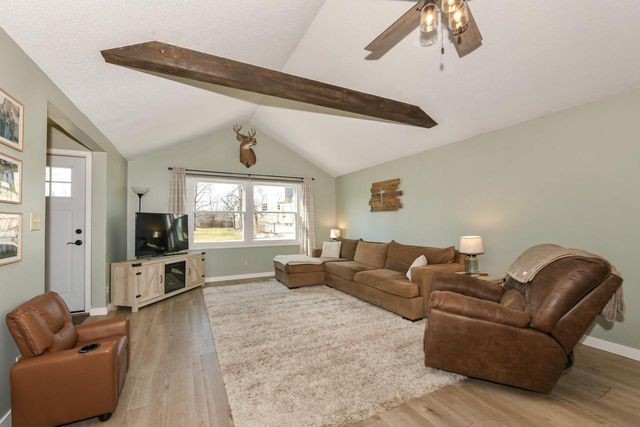 26314 Fries LANE, Waterford, WI 53185