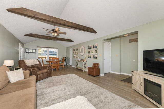 26314 Fries LANE, Waterford, WI 53185