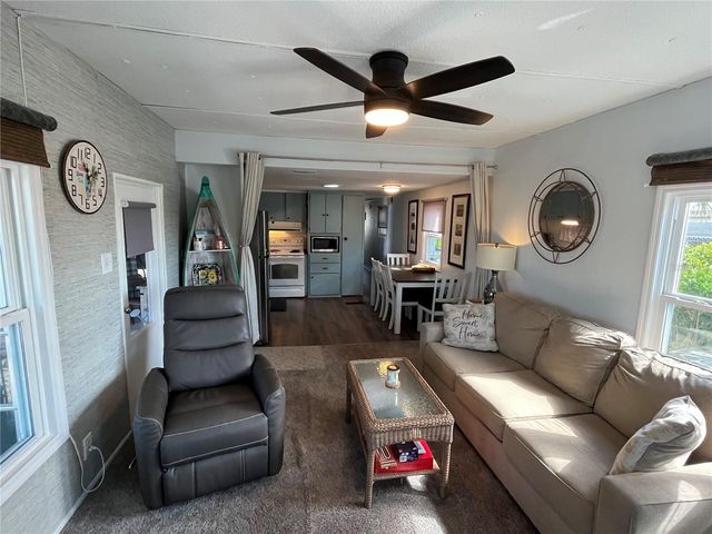 612 LOCARNO DRIVE, Venice, FL 34285