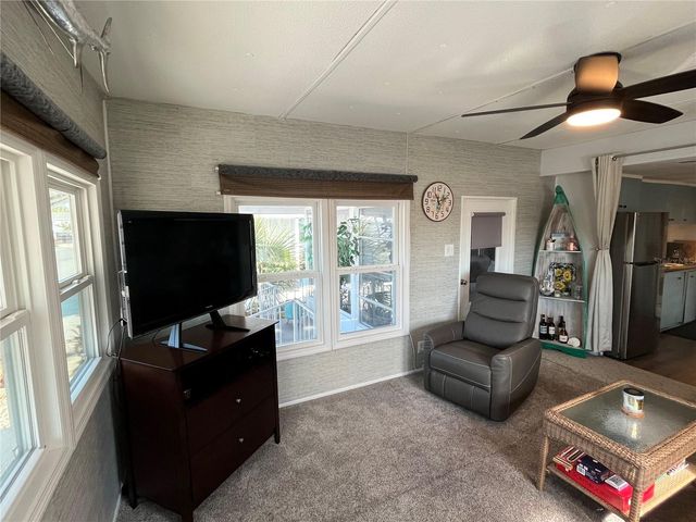 612 LOCARNO DRIVE, Venice, FL 34285