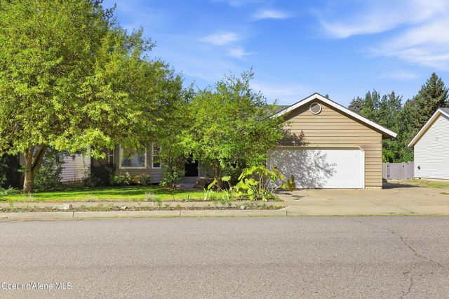 6309 N Pinegrove DR, Coeur D'alene, ID 83815