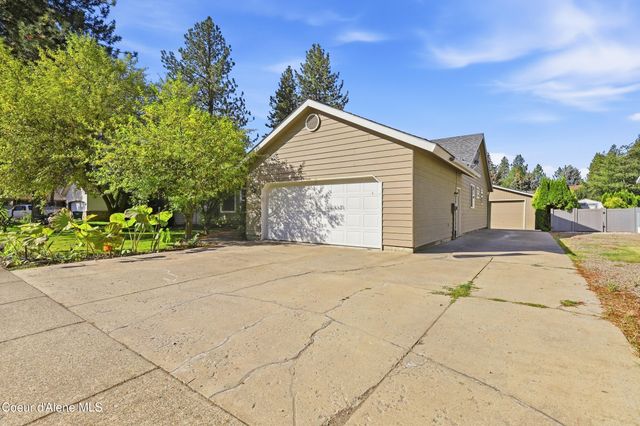 6309 N Pinegrove DR, Coeur D'alene, ID 83815