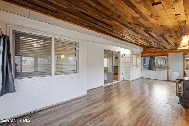 6309 N Pinegrove DR, Coeur D'alene, ID 83815