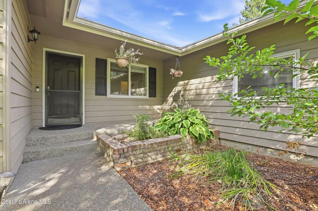 6309 N Pinegrove DR, Coeur D'alene, ID 83815