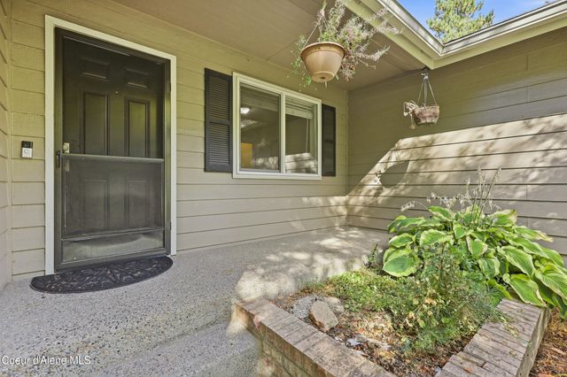 6309 N Pinegrove DR, Coeur D'alene, ID 83815