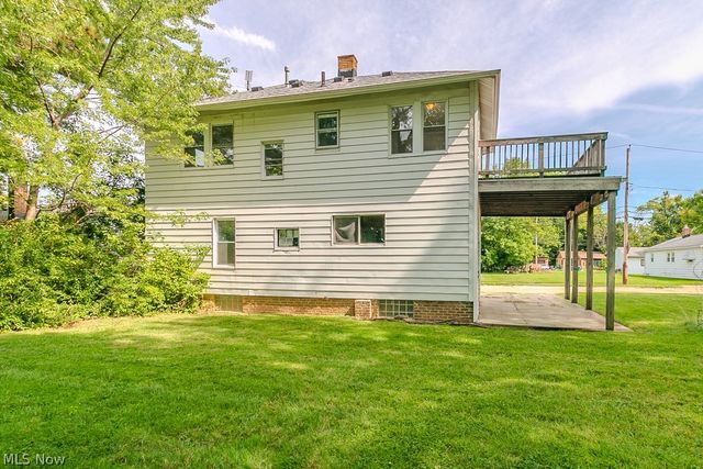 170 E 316th Street, Willowick, OH 44095