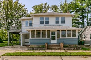 170 E 316th Street, Willowick, OH 44095