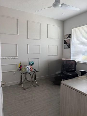 797 SE Bloomfield Rd, Port St. Lucie, FL 34984