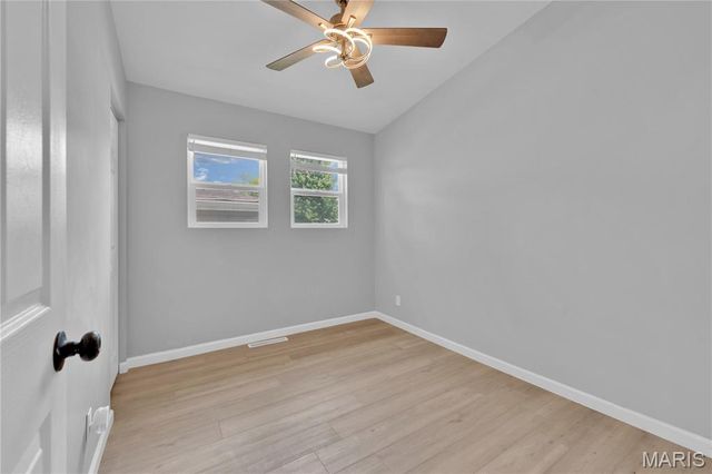 11209 Saint Shawn Lane, St Ann, MO 63074