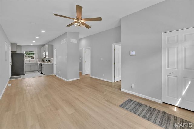 11209 Saint Shawn Lane, St Ann, MO 63074