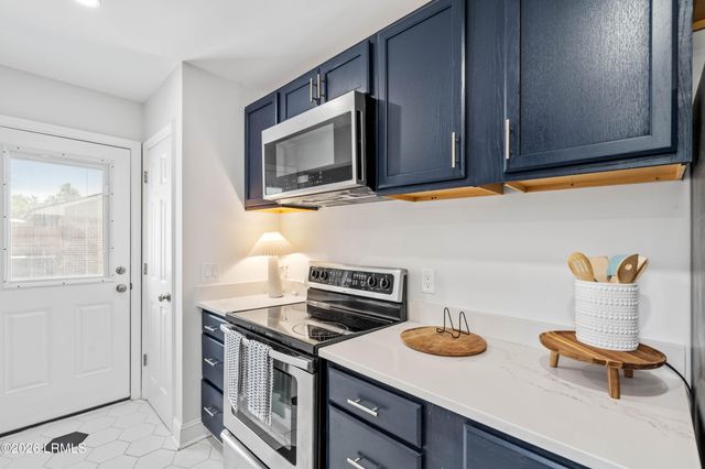 3 Burlington Circle, Beaufort, SC 29906