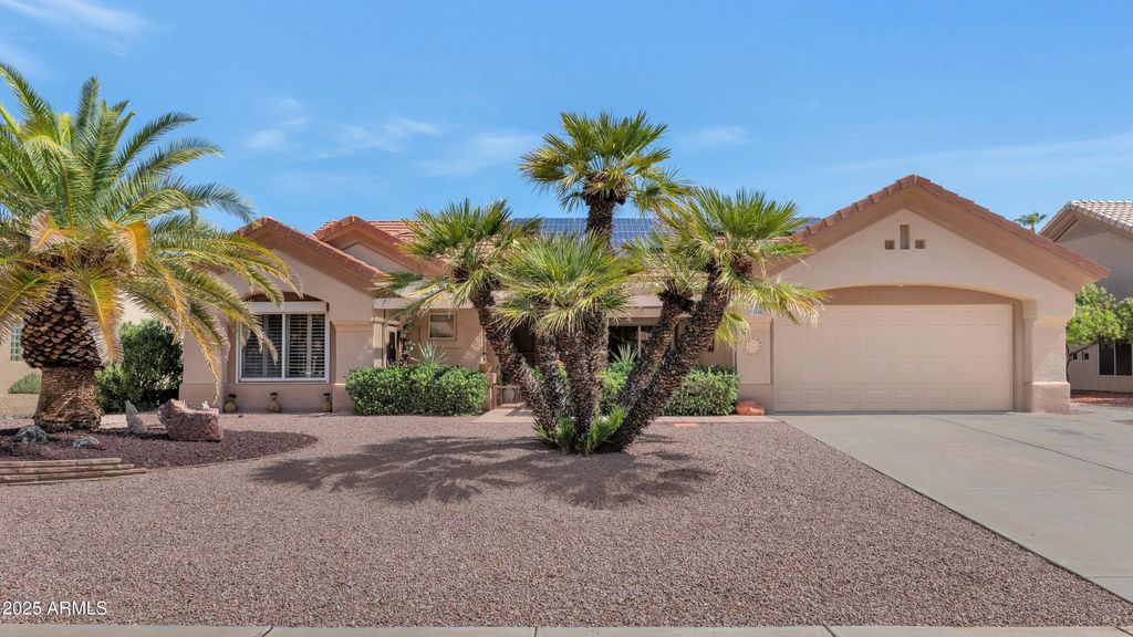 Image 1 of property listing at 15804 W HERITAGE Drive, Sun City West, AZ 85375