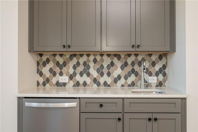 89 Batten Board Way, Woodstock, GA 30189