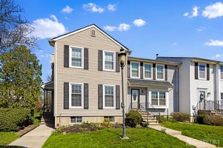 43 Lantern Lane, Sayreville, NJ 08872