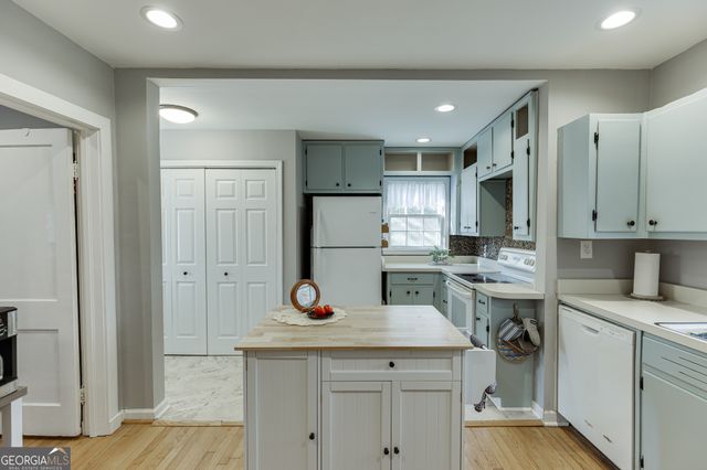 2657 Old Norcross Road, Tucker, GA 30084