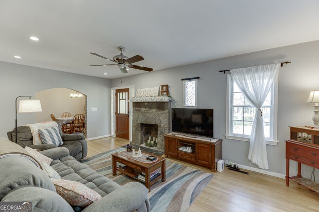 2657 Old Norcross Road, Tucker, GA 30084
