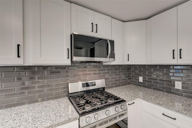 315 Cypress Street, Alvin, TX 77511