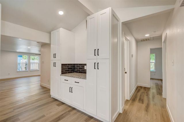 315 Cypress Street, Alvin, TX 77511