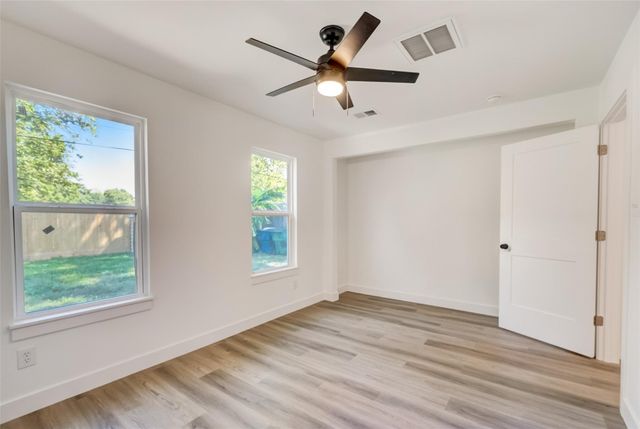 315 Cypress Street, Alvin, TX 77511