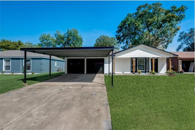 315 Cypress Street, Alvin, TX 77511