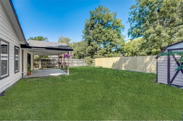 315 Cypress Street, Alvin, TX 77511
