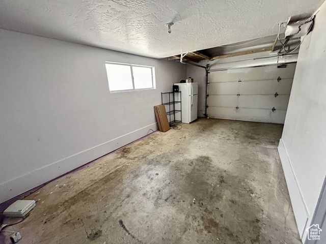 2270 W 5500 S, Roy, UT 84067