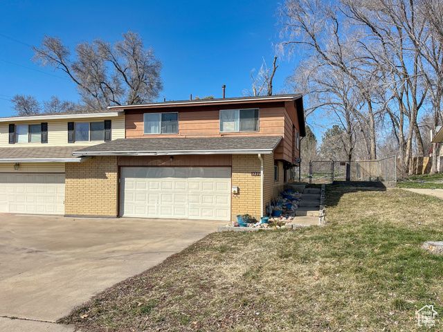 2270 W 5500 S, Roy, UT 84067