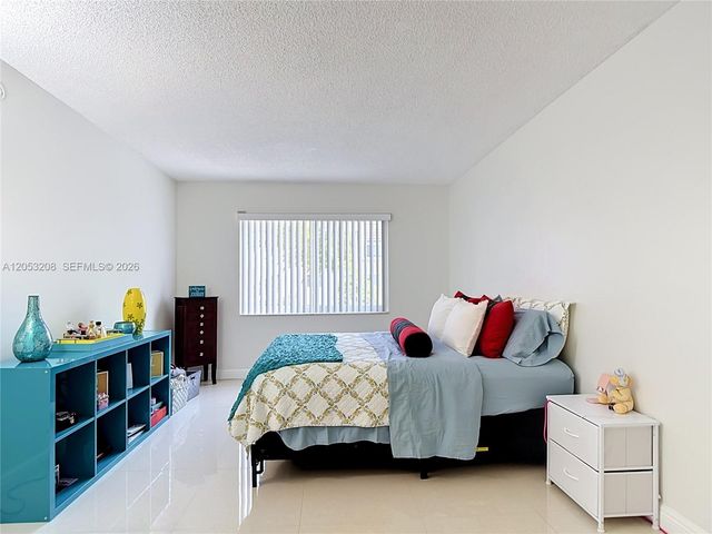 7722 Camino Real E304, Miami, FL 33143