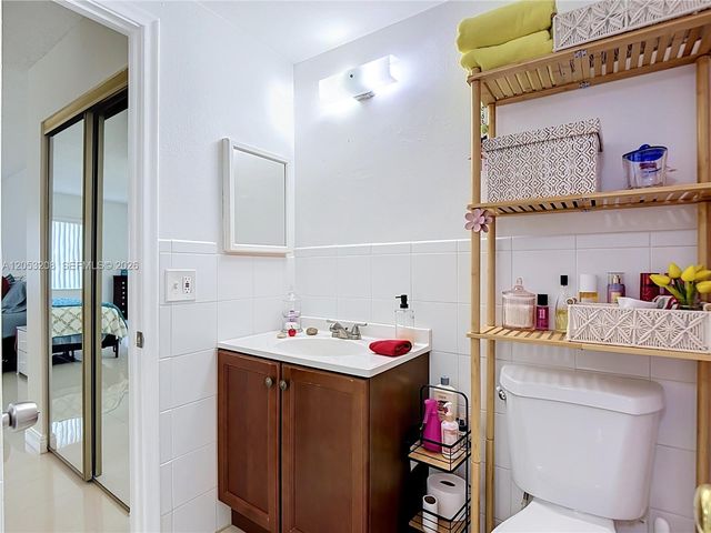 7722 Camino Real E304, Miami, FL 33143