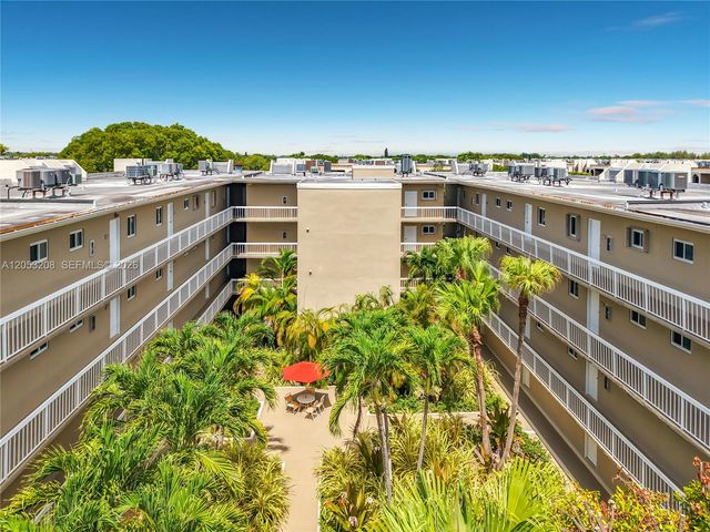 7722 Camino Real E304, Miami, FL 33143