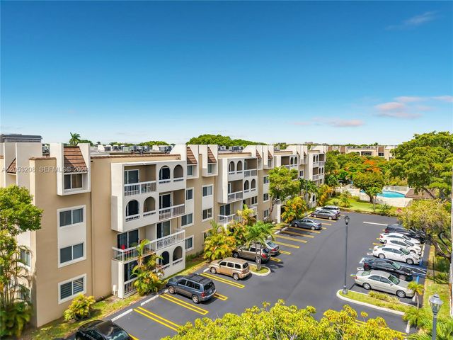 7722 Camino Real E304, Miami, FL 33143