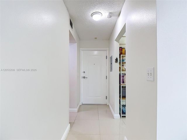 7722 Camino Real E304, Miami, FL 33143