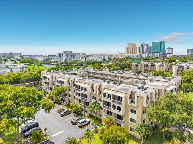 7722 Camino Real E304, Miami, FL 33143