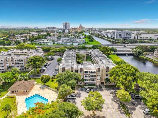 7722 Camino Real E304, Miami, FL 33143