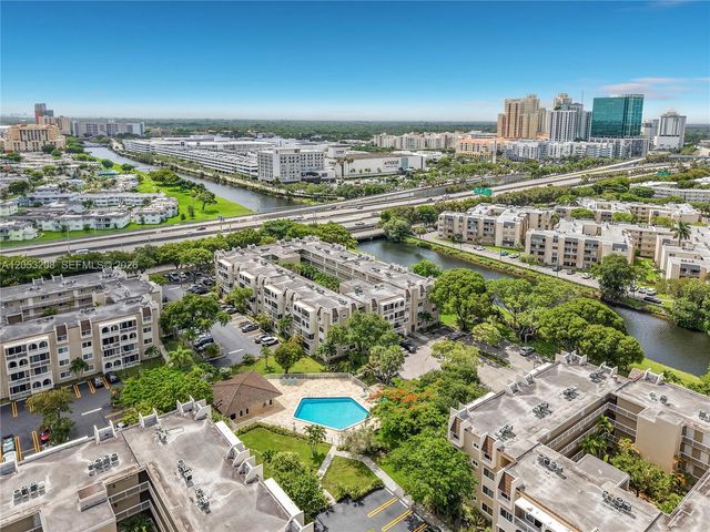 7722 Camino Real E304, Miami, FL 33143