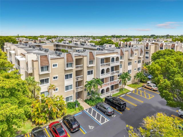 7722 Camino Real E304, Miami, FL 33143