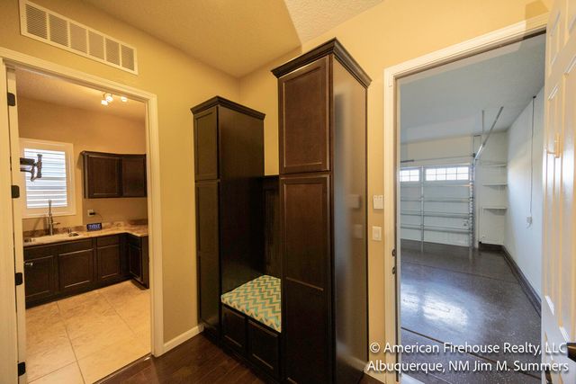 8708 Espacio Verde Road NW, Albuquerque, NM 87120