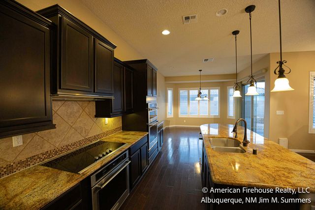 8708 Espacio Verde Road NW, Albuquerque, NM 87120