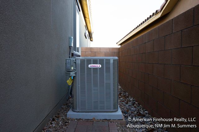 8708 Espacio Verde Road NW, Albuquerque, NM 87120