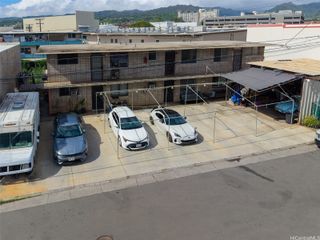 2135 Bannister Place, Honolulu, HI 96819