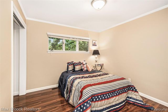 6730 Halyard Road, Bloomfield Hills, MI 48301